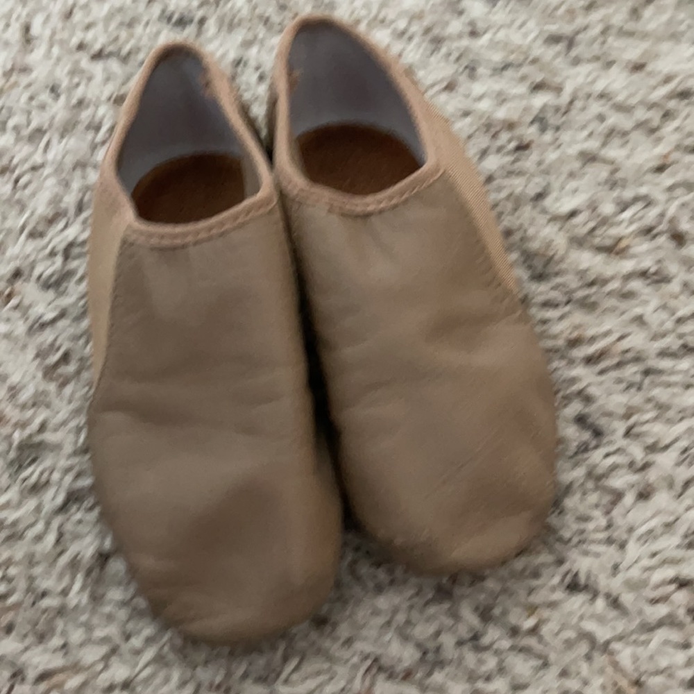 Bloch toddler 11.5 tan jazz shoes